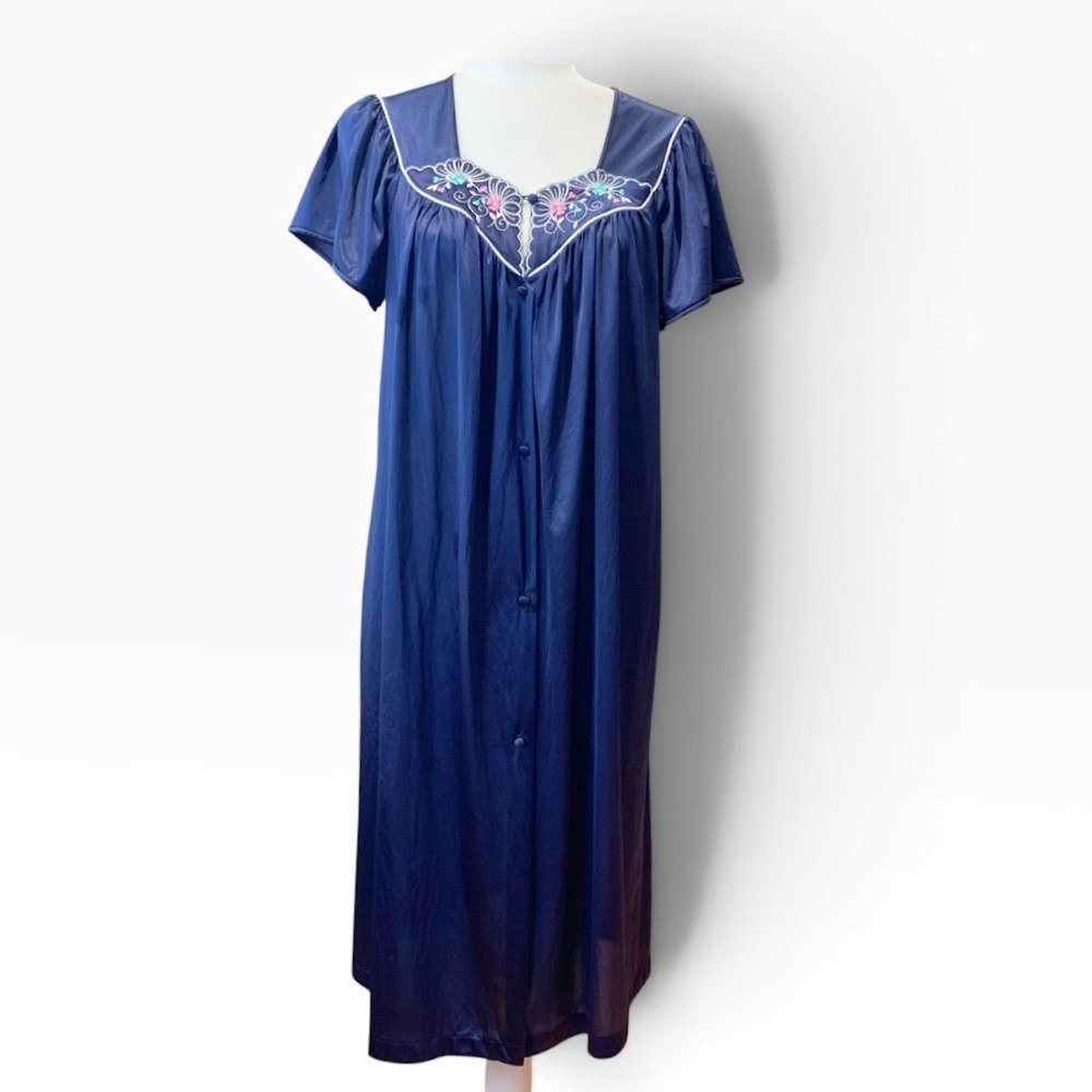 Vintage Vanity Fair Nightgown Women M Navy Antron Nylon USA Romantic Sleepwear